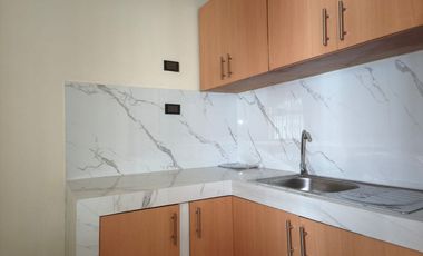 Departamento de alquiler en la Alborada, 1 parqueo, 2 dormitorios, P. Baja.