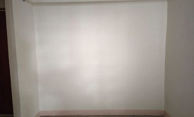 Departamento de alquiler en la Alborada, 1 parqueo, 2 dormitorios, P. Baja.