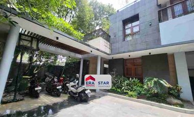 Jual rumah mewah dan murah di premium area Dukuh Patra Jakarta Selatan