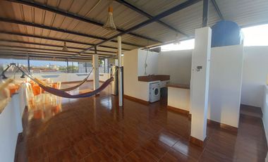 CASA EN VENTA SECTOR EL PALMAR NORTE DE MANTA