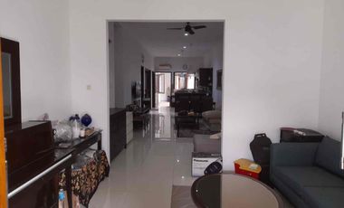 Dijual Rumah Cantik Siap Huni di Cinere