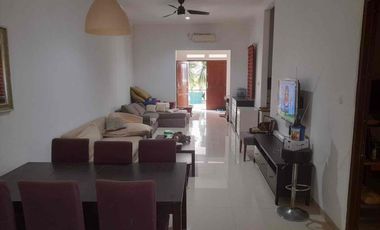 Dijual Rumah Cantik Siap Huni di Cinere