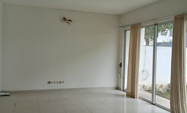 DISEWAKAN RUMAH 5 KAMAR TIDUR DI JAKARTA GARDEN CITY CAKUNG JAKARTA TIMUR