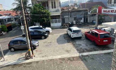 Rumah Kost 2 Lantai VIP Dijual GKB Manyar Gresik