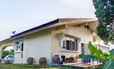 Ready-to-Move-In Single House at the End of a Private Alley – Spacious Plot in Hua Samrong, Plaeng Yao, Chachoengsao