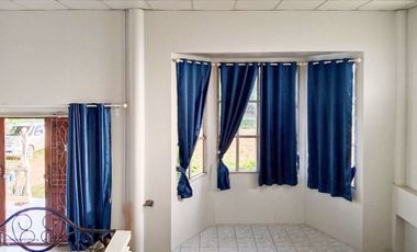 Ready-to-Move-In Single House at the End of a Private Alley – Spacious Plot in Hua Samrong, Plaeng Yao, Chachoengsao