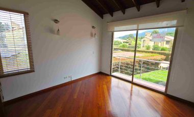 Arriendo casa en san Simón a 5 min cc bima