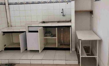 Disewakan rumah rapi siap huni taman Spain Lippo Karawaci Utara