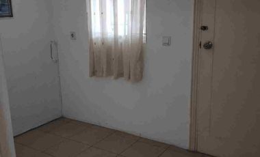 Disewakan rumah rapi siap huni taman Spain Lippo Karawaci Utara