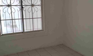 Disewakan rumah rapi siap huni taman Spain Lippo Karawaci Utara