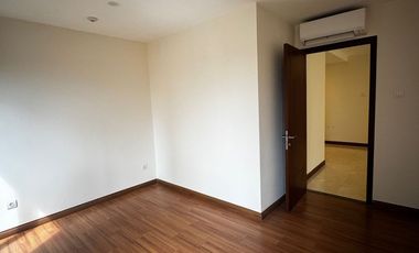 Dijual 100% New Apartemen mewah Hegarmanah Unfurnish & Private Lift dkt Secapa, Rumah Mode, Setiabudi Supermarket, UPI, NHI, Rs. Advent, RSHS