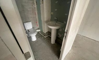 ARRIENDO Local Comercial de 113,18, Metro Manuel Montt