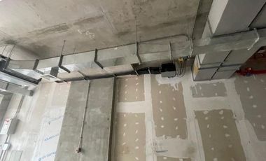 ARRIENDO Local Comercial de 113,18, Metro Manuel Montt