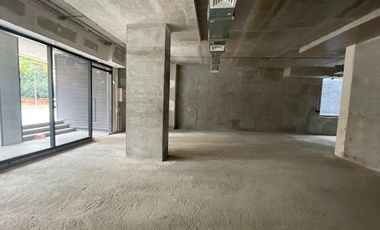 ARRIENDO Local Comercial de 412 m2, Metro Manuel Montt