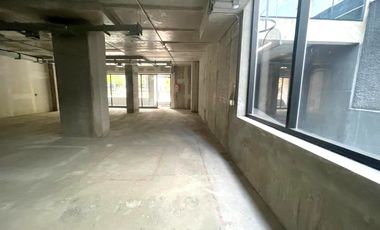 ARRIENDO Local Comercial de 412 m2, Metro Manuel Montt