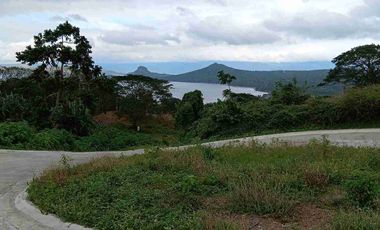 MOZZAFIATO LAKEVIEW RESIDENTIAL LOTS FOR SALE IN BATANGAS OVERLOOKING