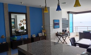 Departamento con vista directa de 180° al mar, en venta en el sector de San Lorenzo, Salinas, de 3 dormitorios totalmente amoblado y al pie del maleco