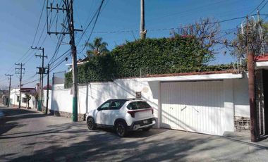 Chulavista, ideal para escuela, oficinas 2592M2 de hermosos jardines