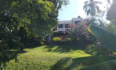 Chulavista, ideal para escuela, oficinas 2592M2 de hermosos jardines