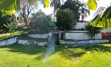 Chulavista, ideal para escuela, oficinas 2592M2 de hermosos jardines