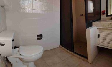 Chulavista, ideal para escuela, oficinas 2592M2 de hermosos jardines