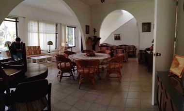 Chulavista, ideal para escuela, oficinas 2592M2 de hermosos jardines