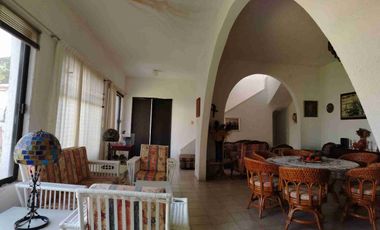 Chulavista, ideal para escuela, oficinas 2592M2 de hermosos jardines