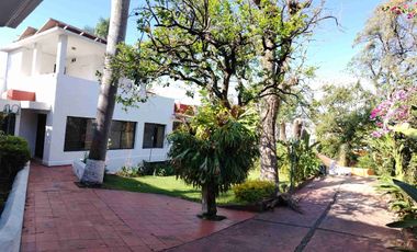 Chulavista, ideal para escuela, oficinas 2592M2 de hermosos jardines