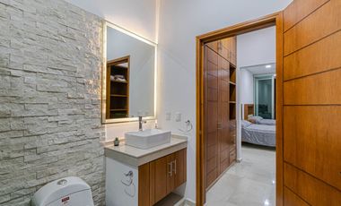 ESPECTACULAR RESIDENCIA EN VENTA 6 REC A ZONA SUR DE CUERNA SEGURIDAD