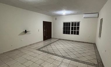 CASA EN RENTA UNA PLANTA SANTIAGO, N.L.