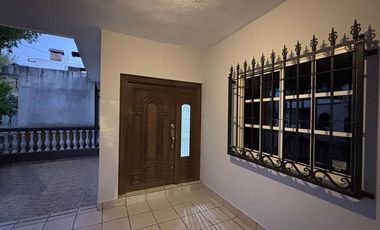 CASA EN RENTA UNA PLANTA SANTIAGO, N.L.