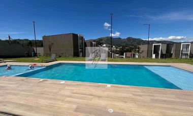 ARRIENDO CASA EN TUMBACO LA MORITA 3 DORMITORIOS