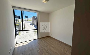 ARRIENDO CASA EN TUMBACO LA MORITA 3 DORMITORIOS