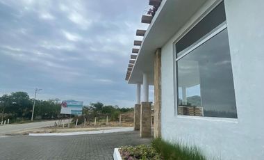 Venta de terreno cerca al mar en Olón