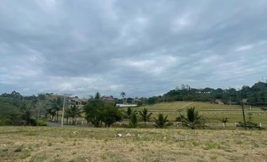 Venta de terreno cerca al mar en Olón