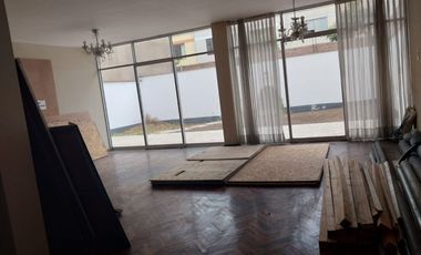 ALQUILO LOCAL COMERCIAL 2 DE MAAYO MIRAFLORES