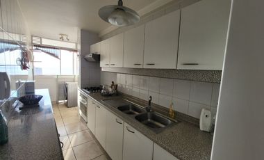 Arriendo amplio Depto. Iquique, Amoblado