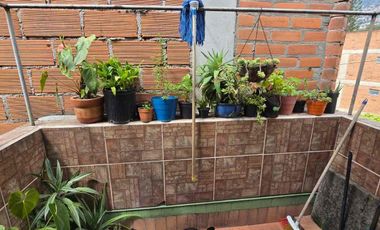 vendo casa amplia en Villa hermosa