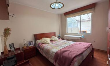 🏡 VENTA DE CASA AMPLIA – SECTOR ISAAC ALBÉNIZ