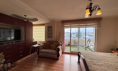 🏡 VENTA DE CASA AMPLIA – SECTOR ISAAC ALBÉNIZ