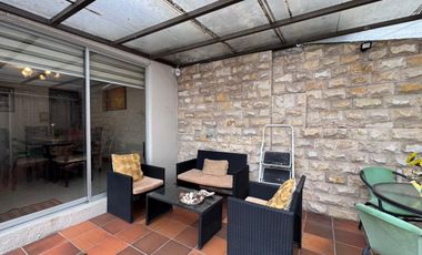 🏡 VENTA DE CASA AMPLIA – SECTOR ISAAC ALBÉNIZ