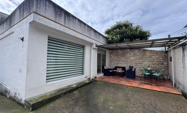 🏡 VENTA DE CASA AMPLIA – SECTOR ISAAC ALBÉNIZ