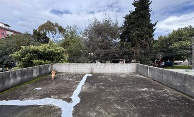 🏡 VENTA DE CASA AMPLIA – SECTOR ISAAC ALBÉNIZ