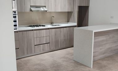 SE ARRIENDA CASA EN CENTRO DE CONSTITUCIÓN.