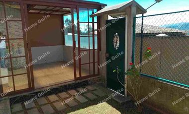 CASA EN RENTA DE TRES DORMITORIOS EN CONOCOTO