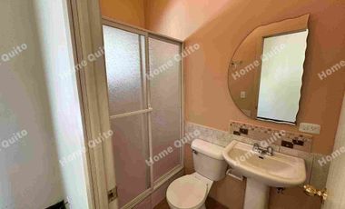 CASA EN RENTA DE TRES DORMITORIOS EN CONOCOTO