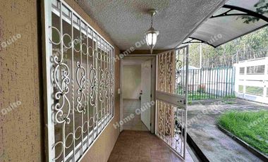 CASA EN RENTA DE TRES DORMITORIOS EN CONOCOTO
