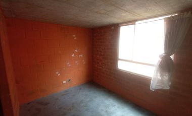 SE VENDE CASA REMODELADA EN SOACHA