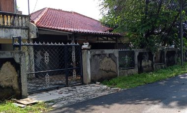Dijual Murah Bngt Rumah Lama 2 lantai di Pondok Kelapa Duren Sawit Jakarta Timur
