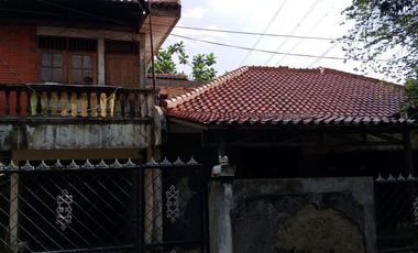 Dijual Murah Bngt Rumah Lama 2 lantai di Pondok Kelapa Duren Sawit Jakarta Timur